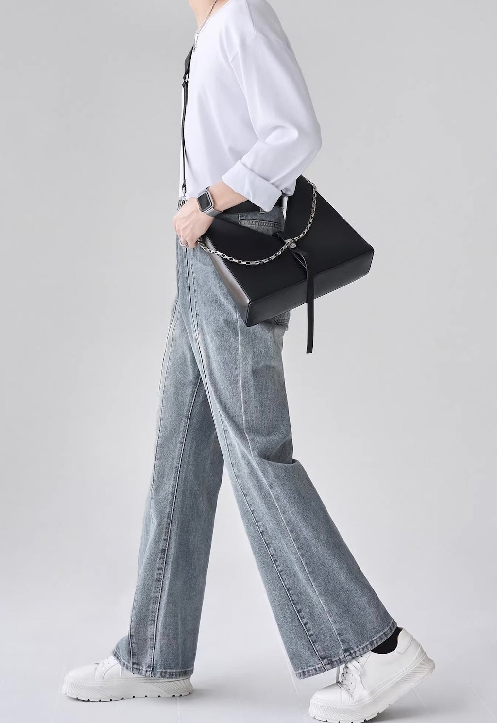 センタープレスフレアデニムパンツ