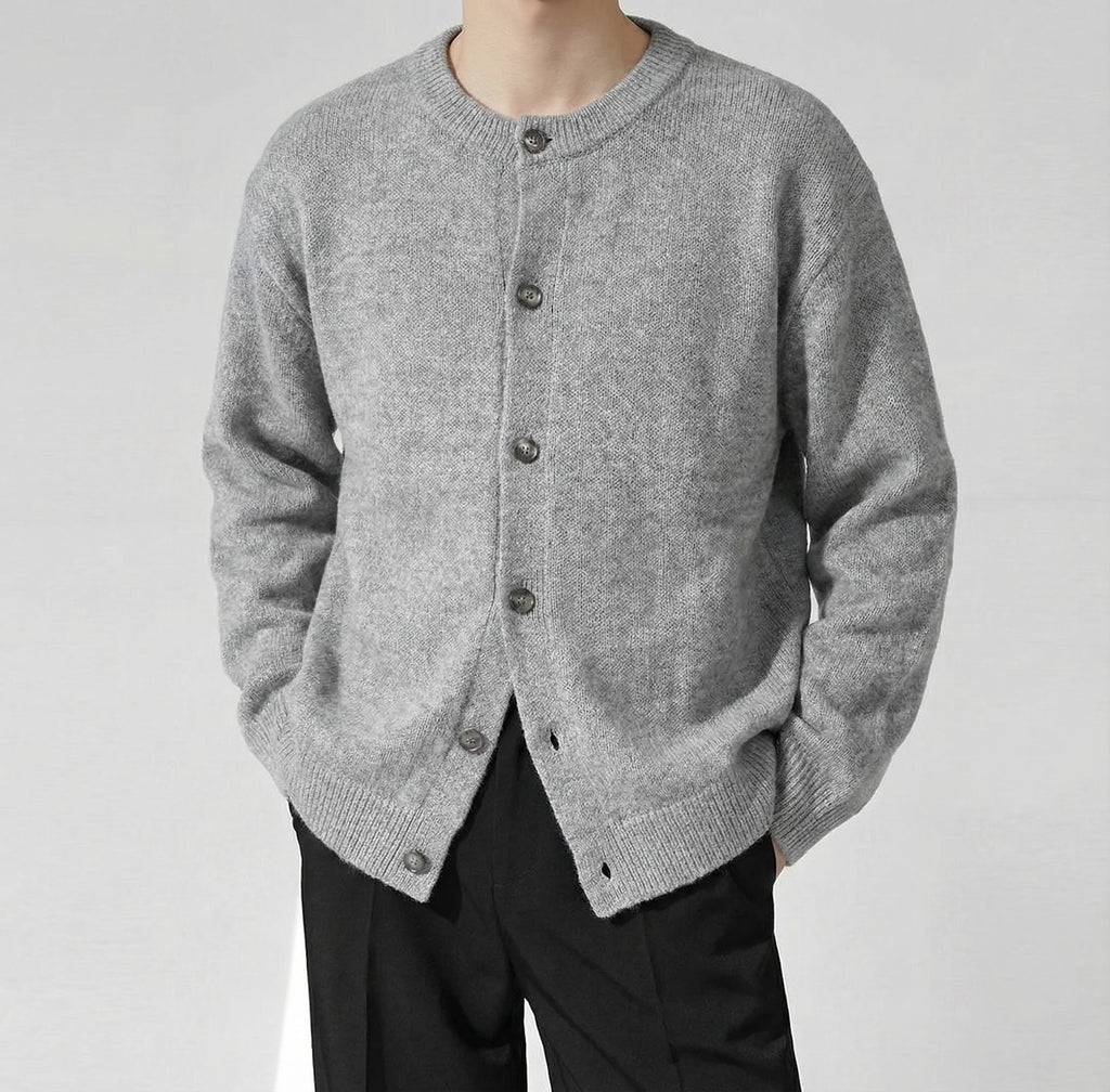 クルーネックカーディガン