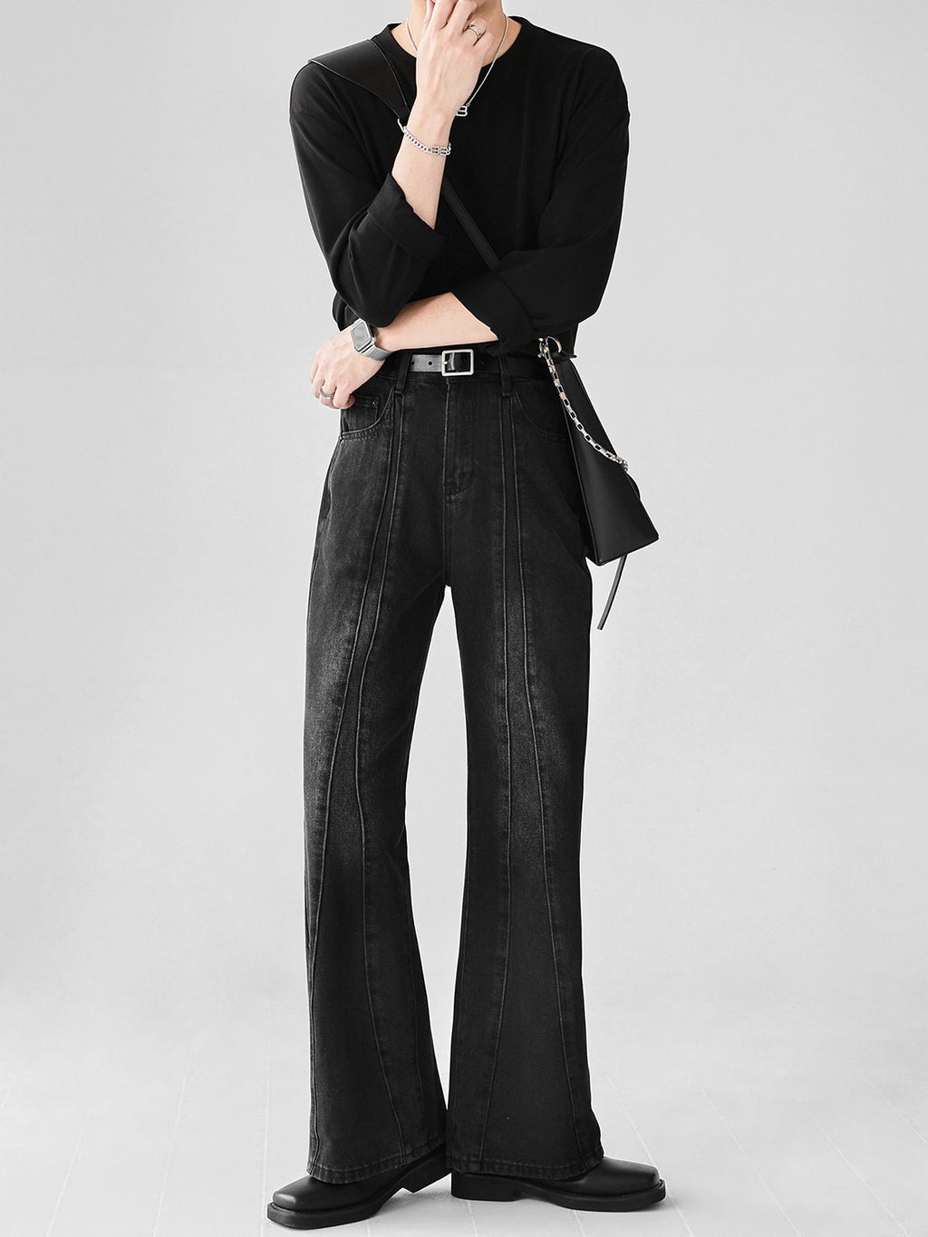 センタープレスフレアデニムパンツ
