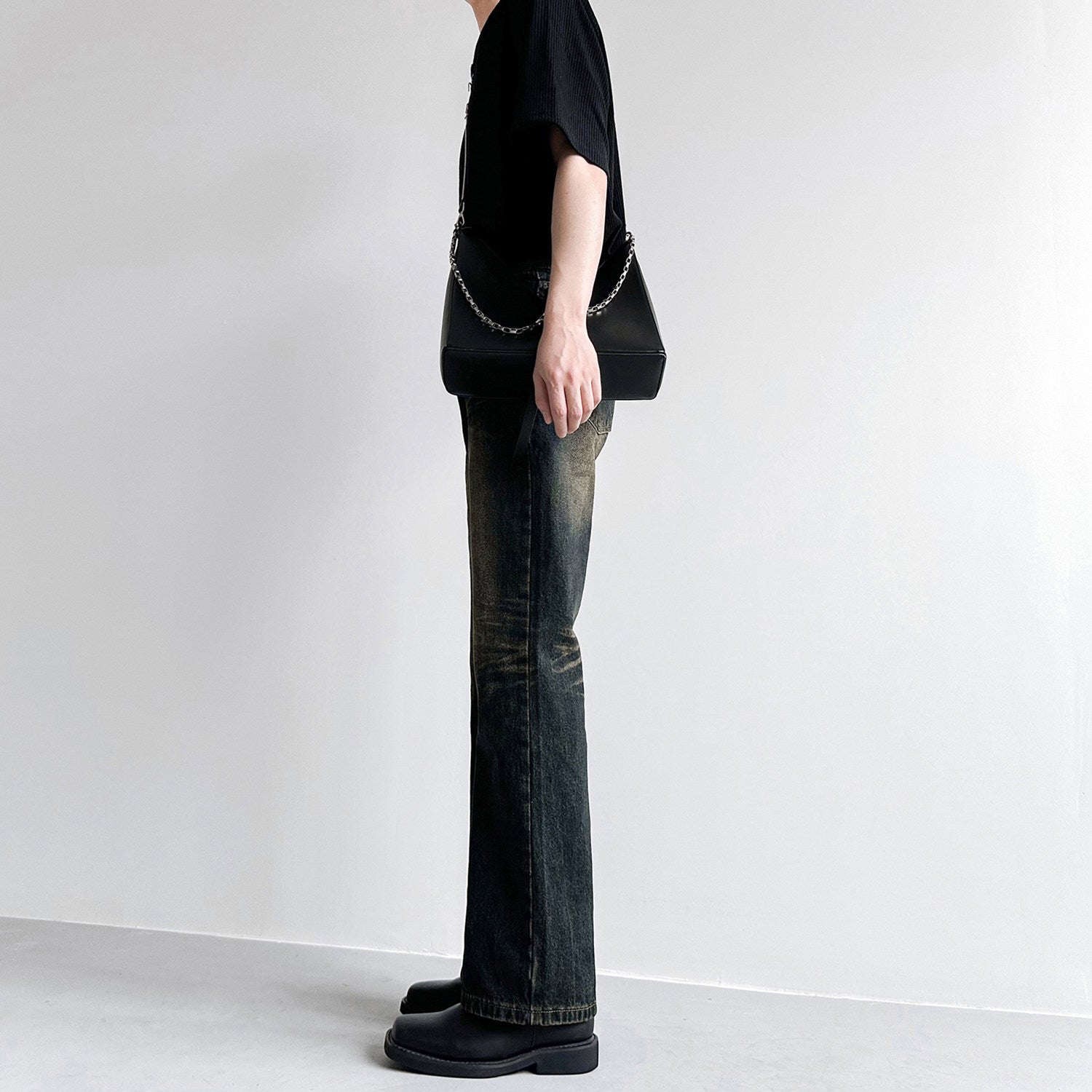 ディープフェードブラックグリーンフレアデニム